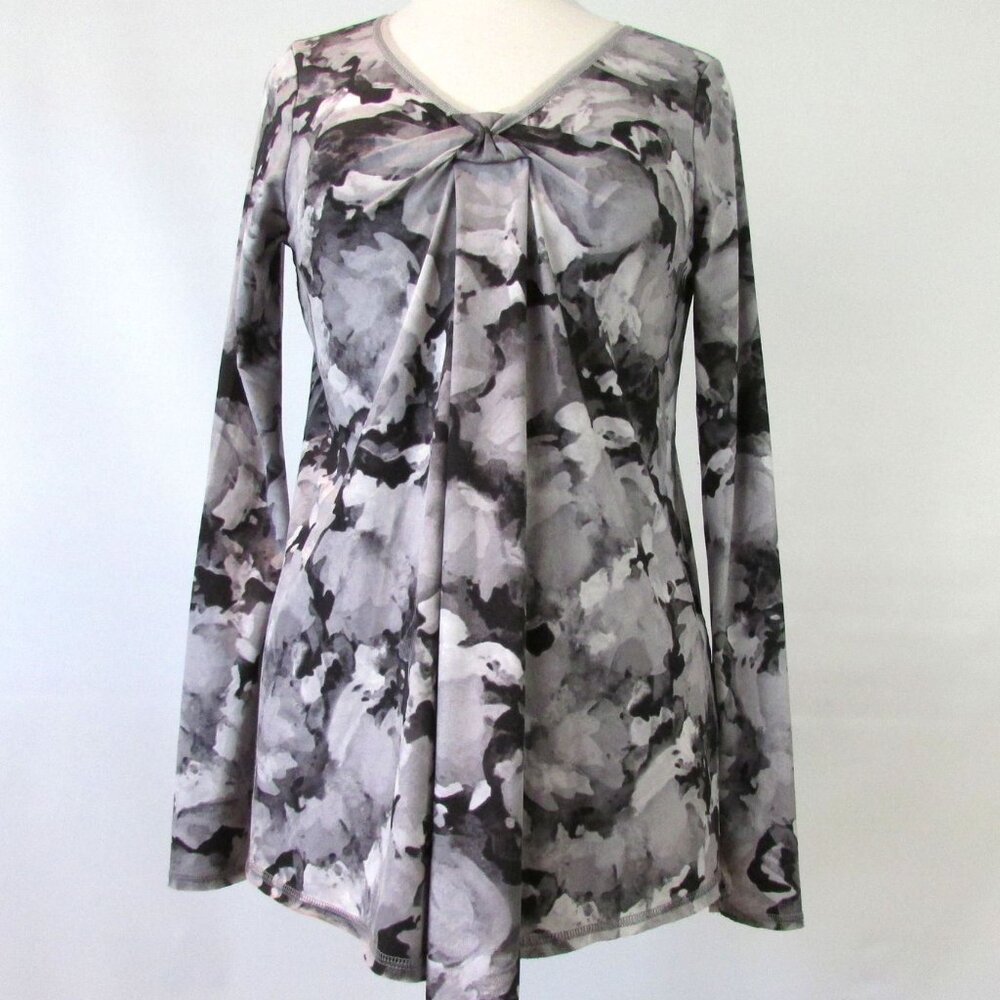 SIMPLY VERA VERA WANG size Small Gray Comfort Knit Top Blouse